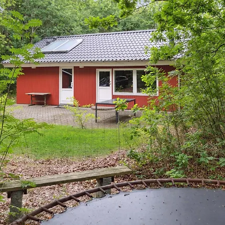 4 Bedroom Lovely In