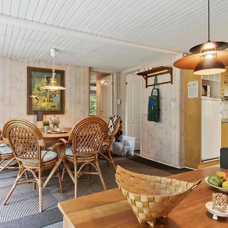 4 Bedroom Lovely In *
